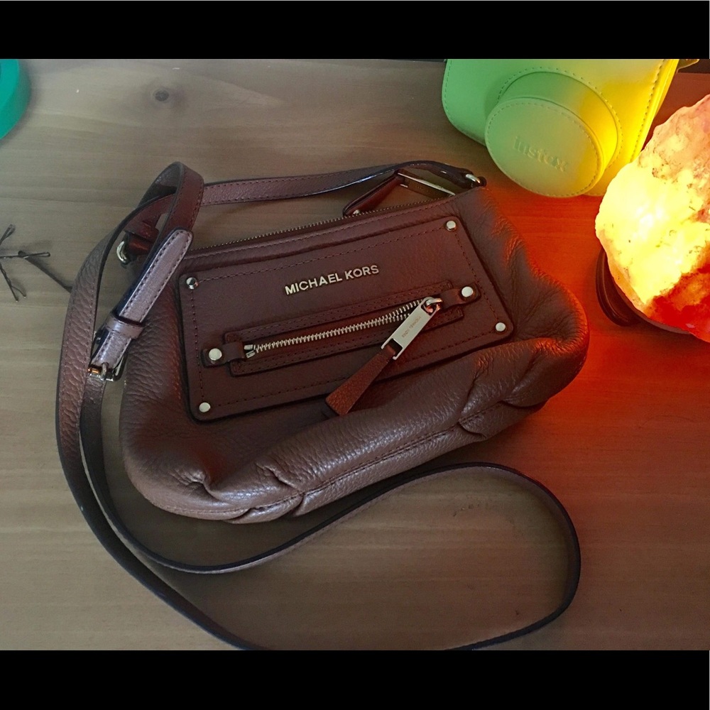 Michael Kors - soft leather purse - very clean